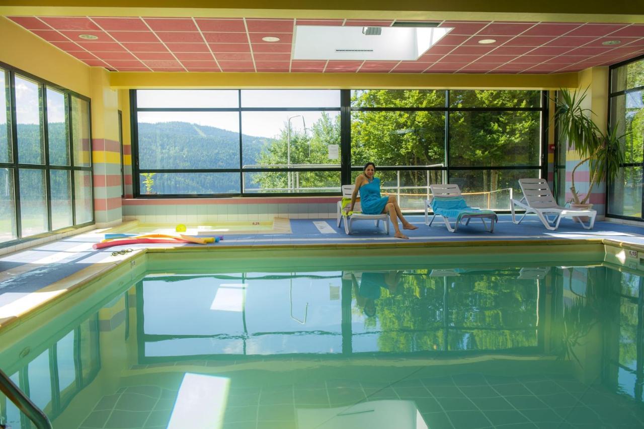 Evasion Tonique Hotell Villers-le-Lac Exteriör bild