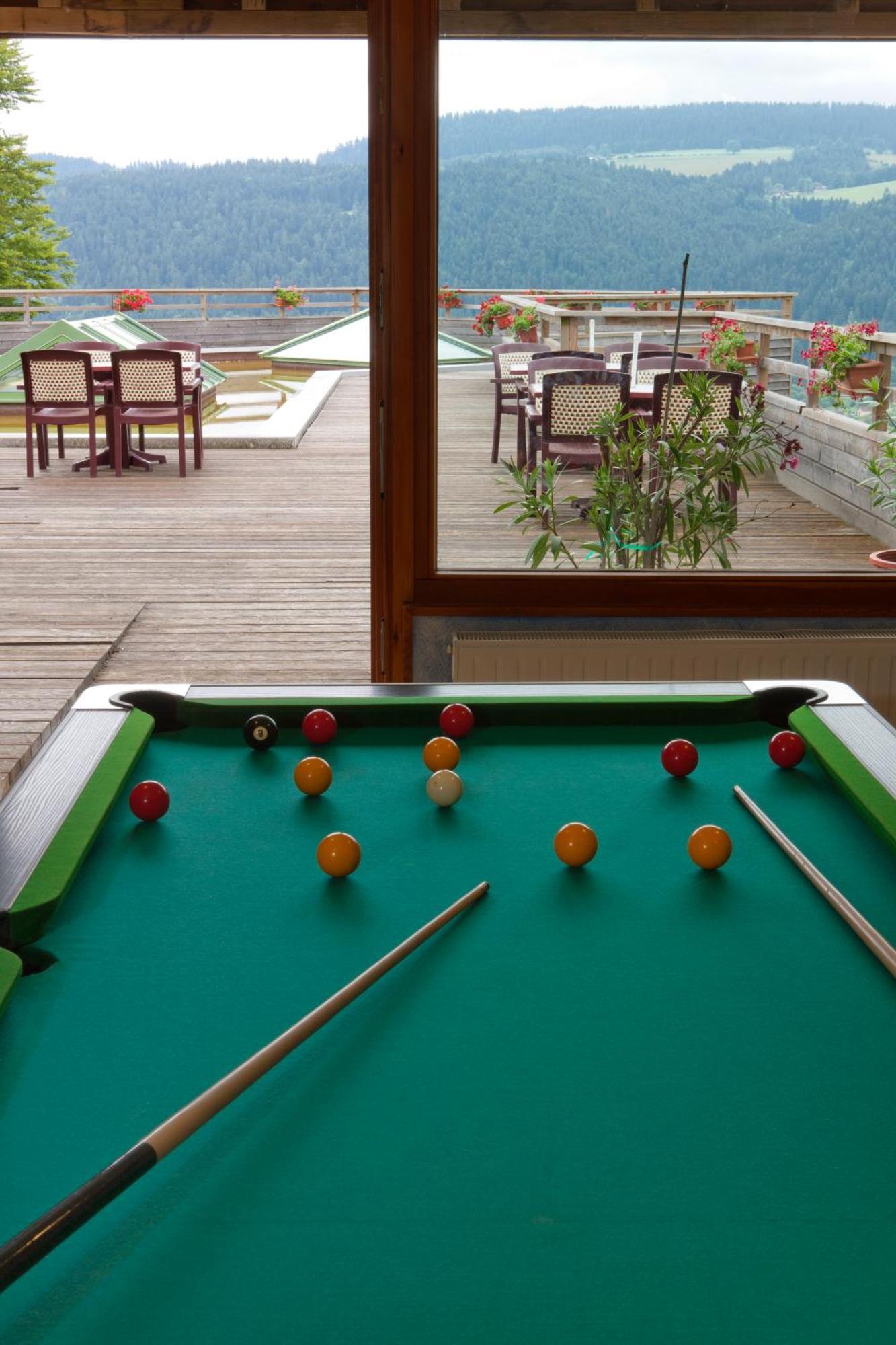 Evasion Tonique Hotell Villers-le-Lac Exteriör bild