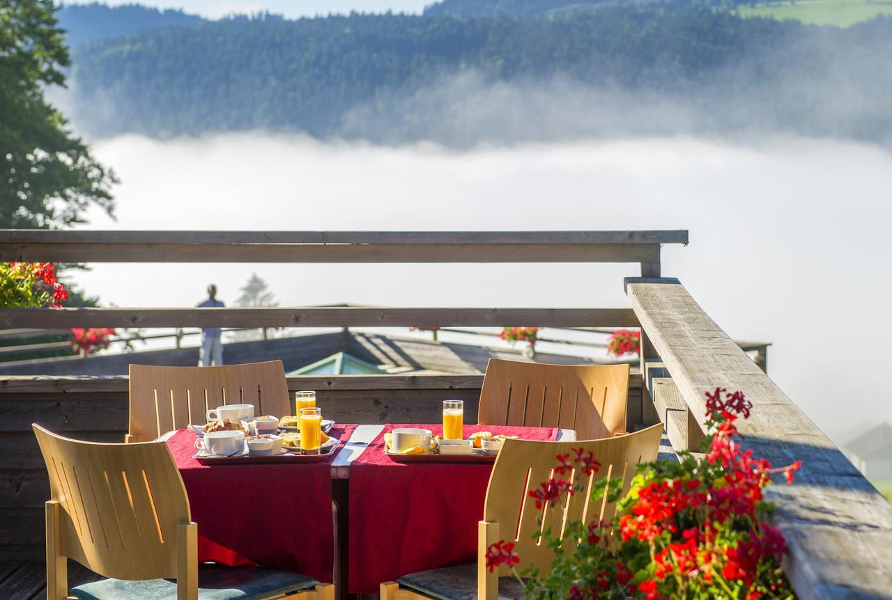 Evasion Tonique Hotell Villers-le-Lac Exteriör bild